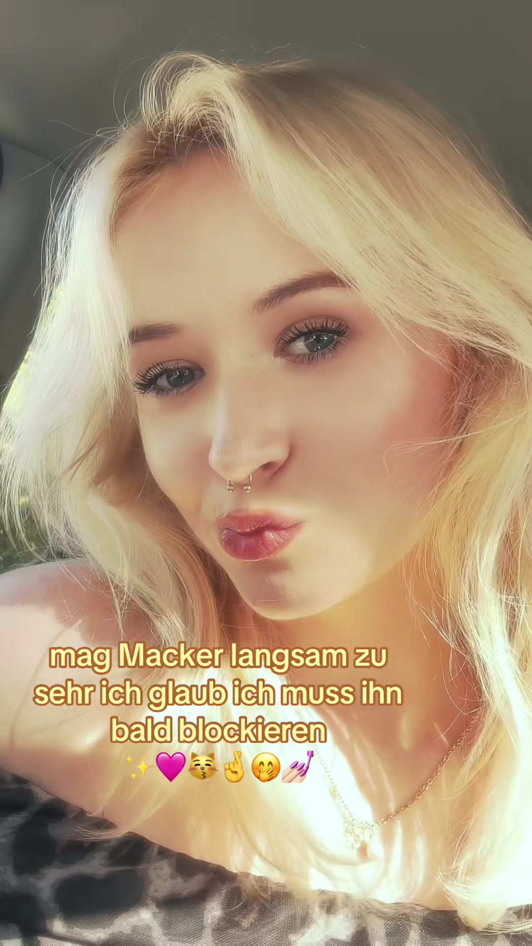 @c h i c s <3