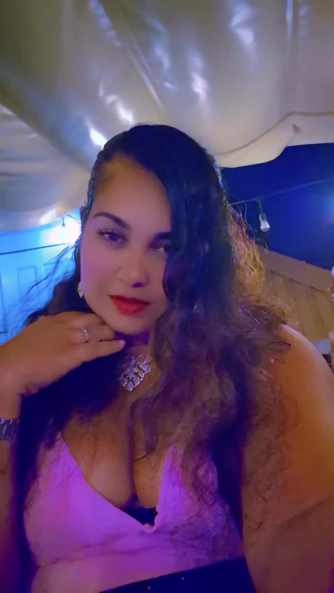 @Glamourous Shoba