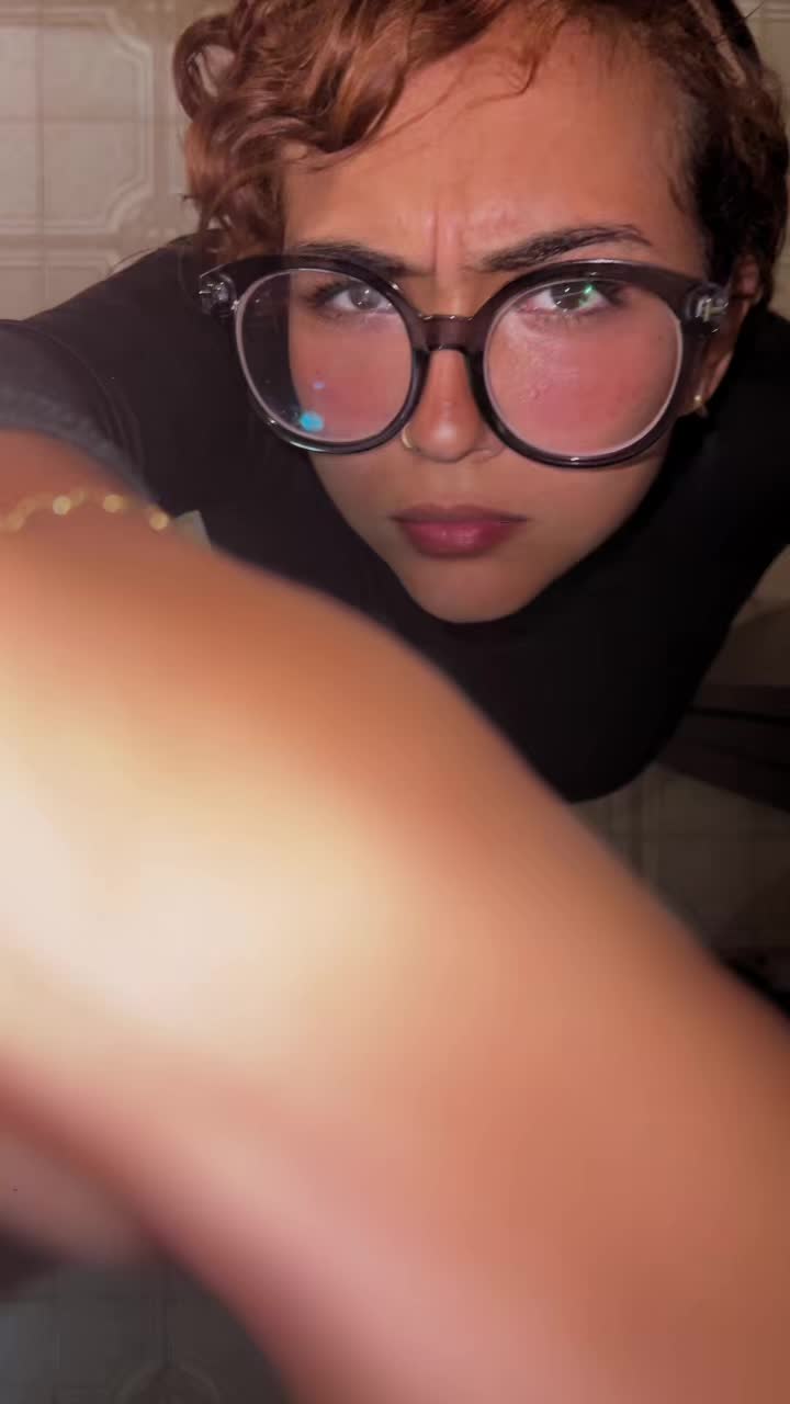 @callmemadeline