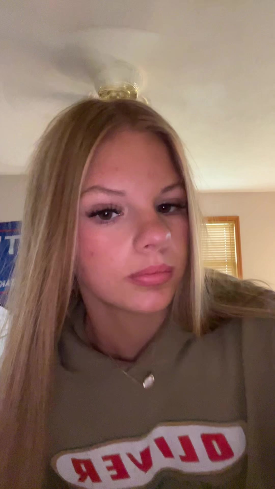 @user676767671002