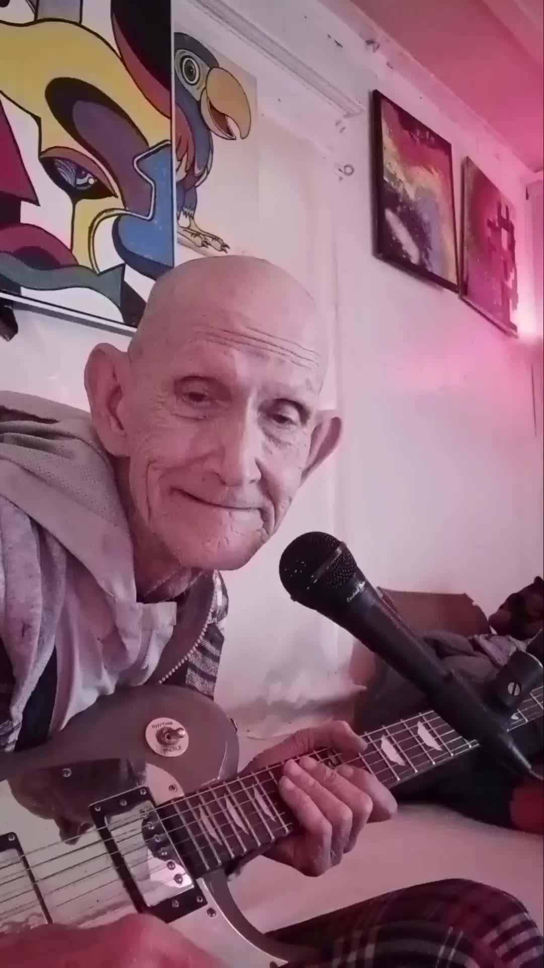 @FunkyGeezerShow