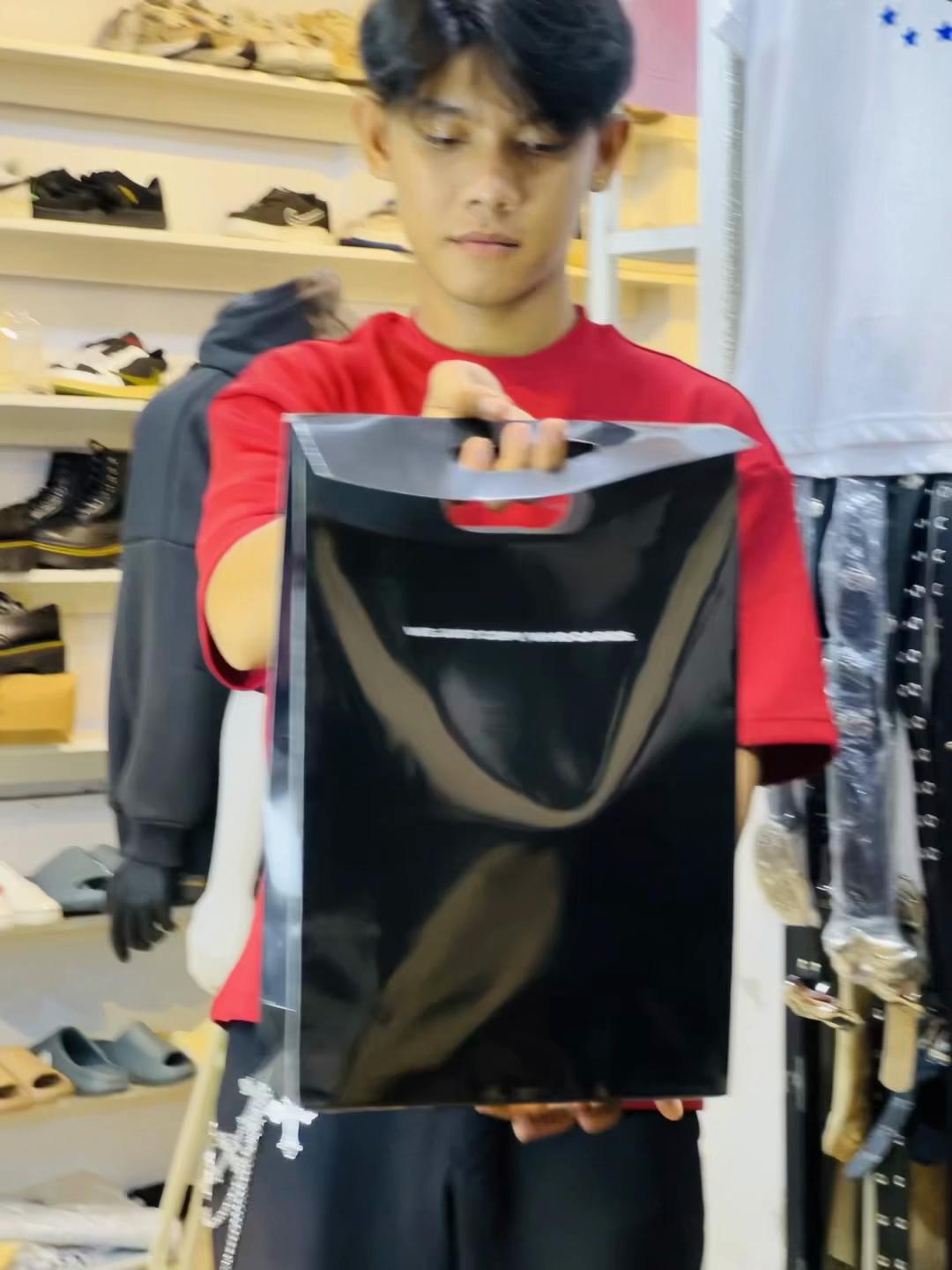 @BO BO Sneakers