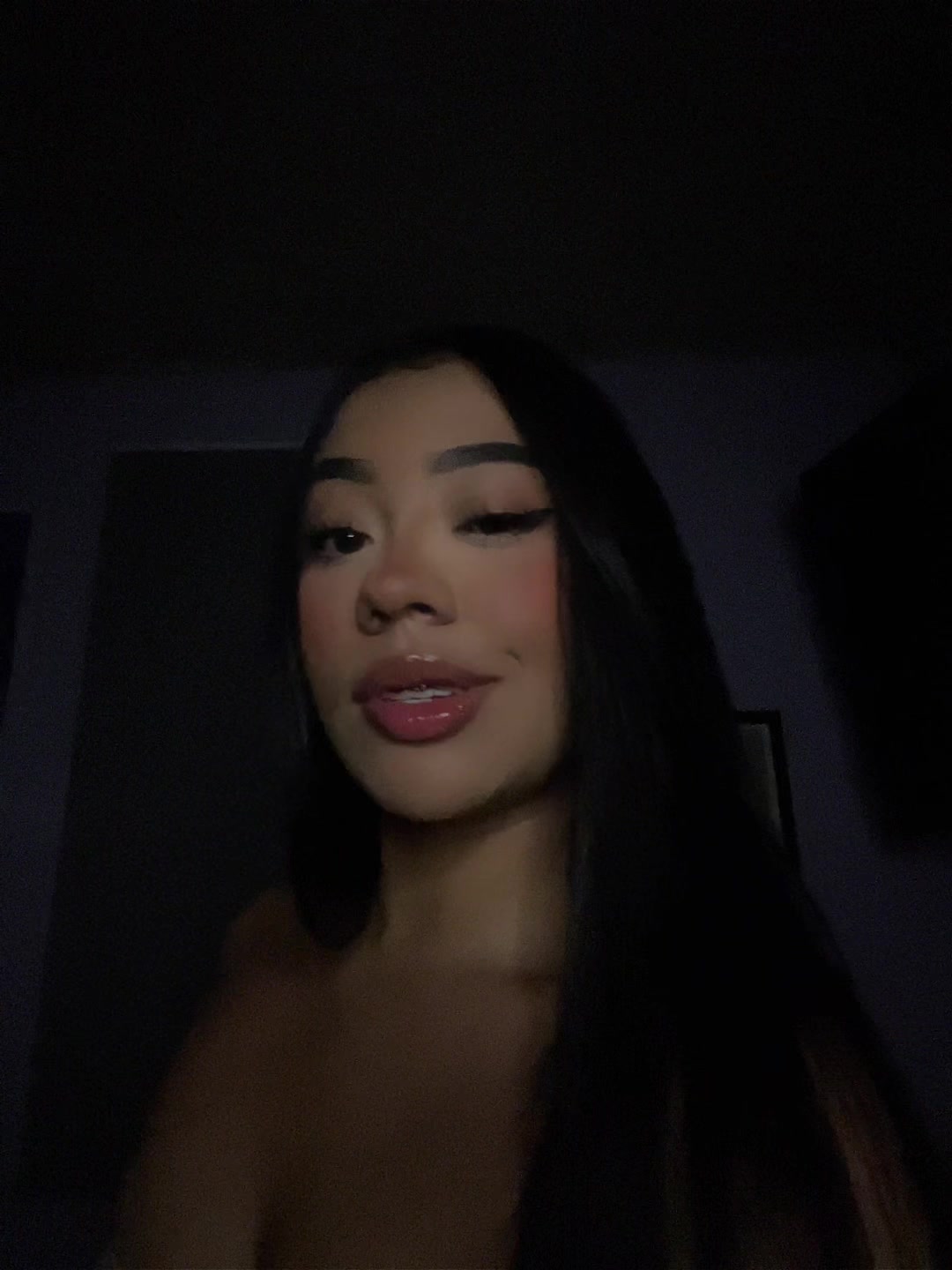 @Danieela267