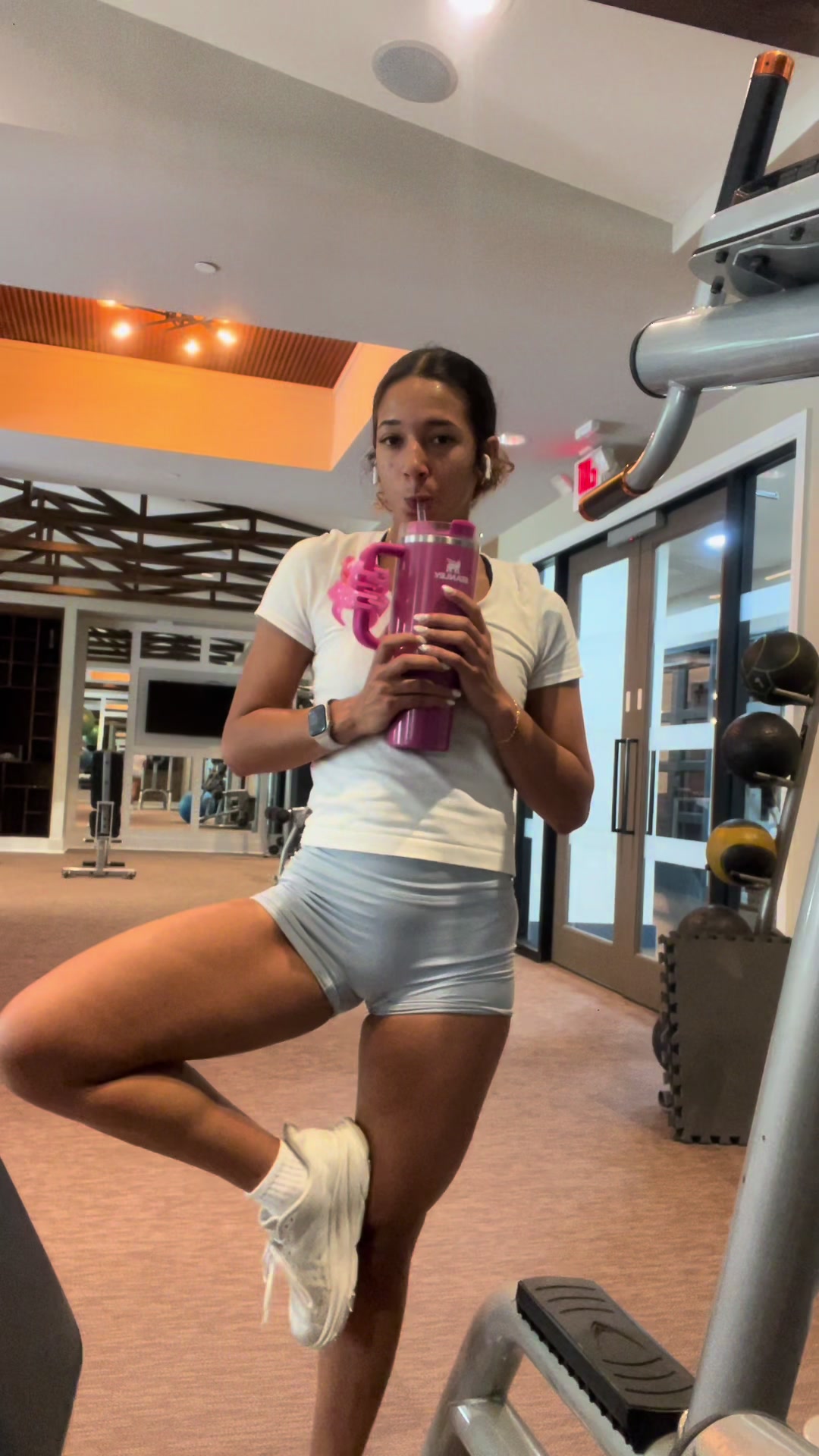 @ciara izquierdo