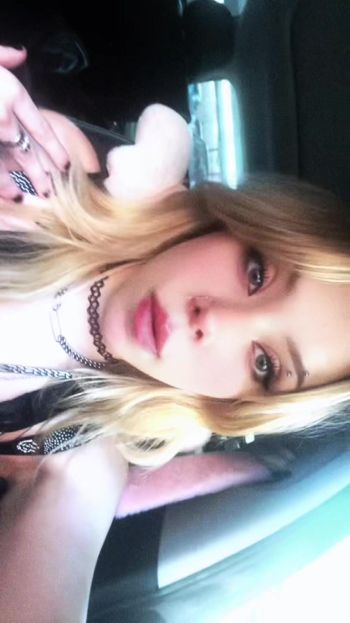 @Kate 🖤🗡️