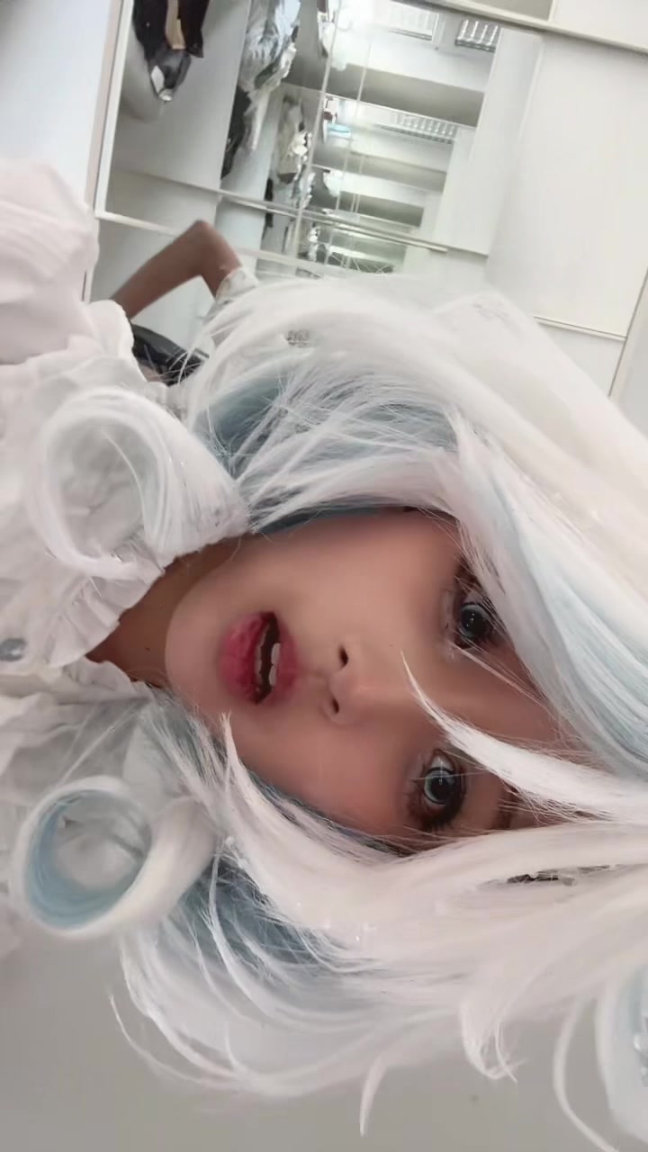 @furinafanfontaine