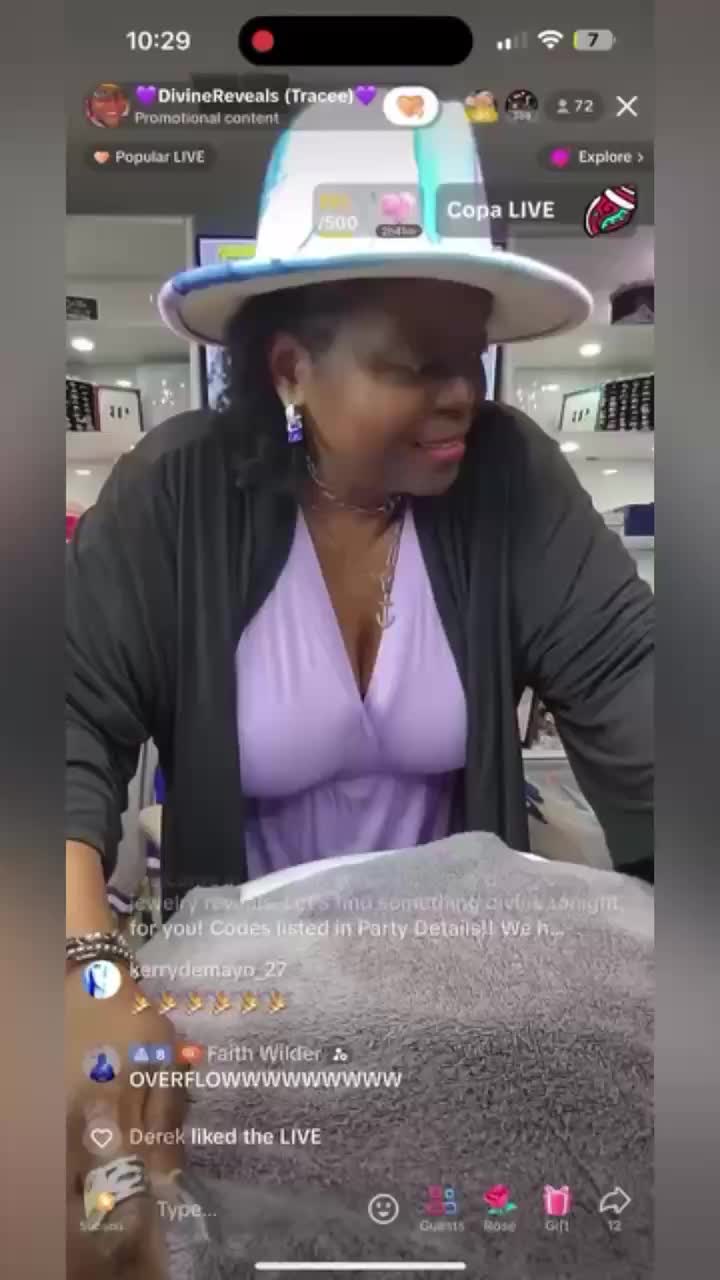@💜DivineReveals (Tracee)💜