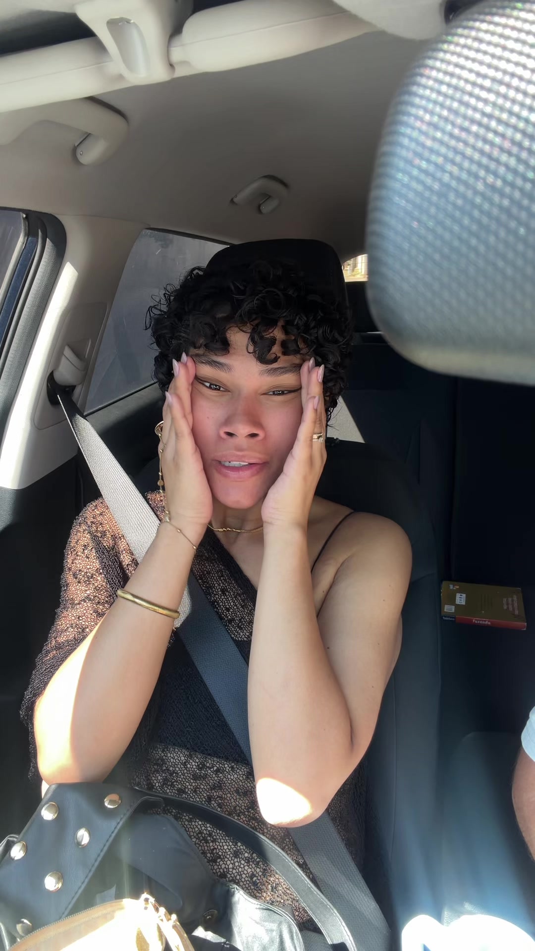 @LAILA OLI