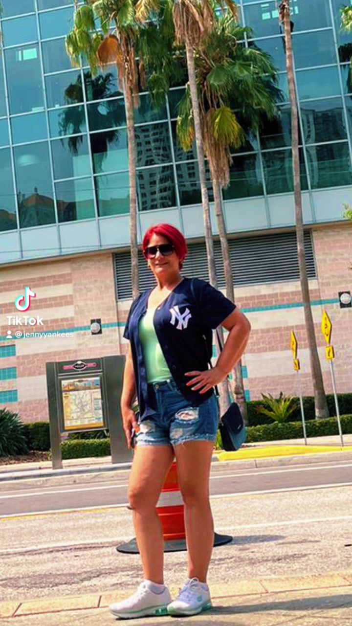 @layankee1ny