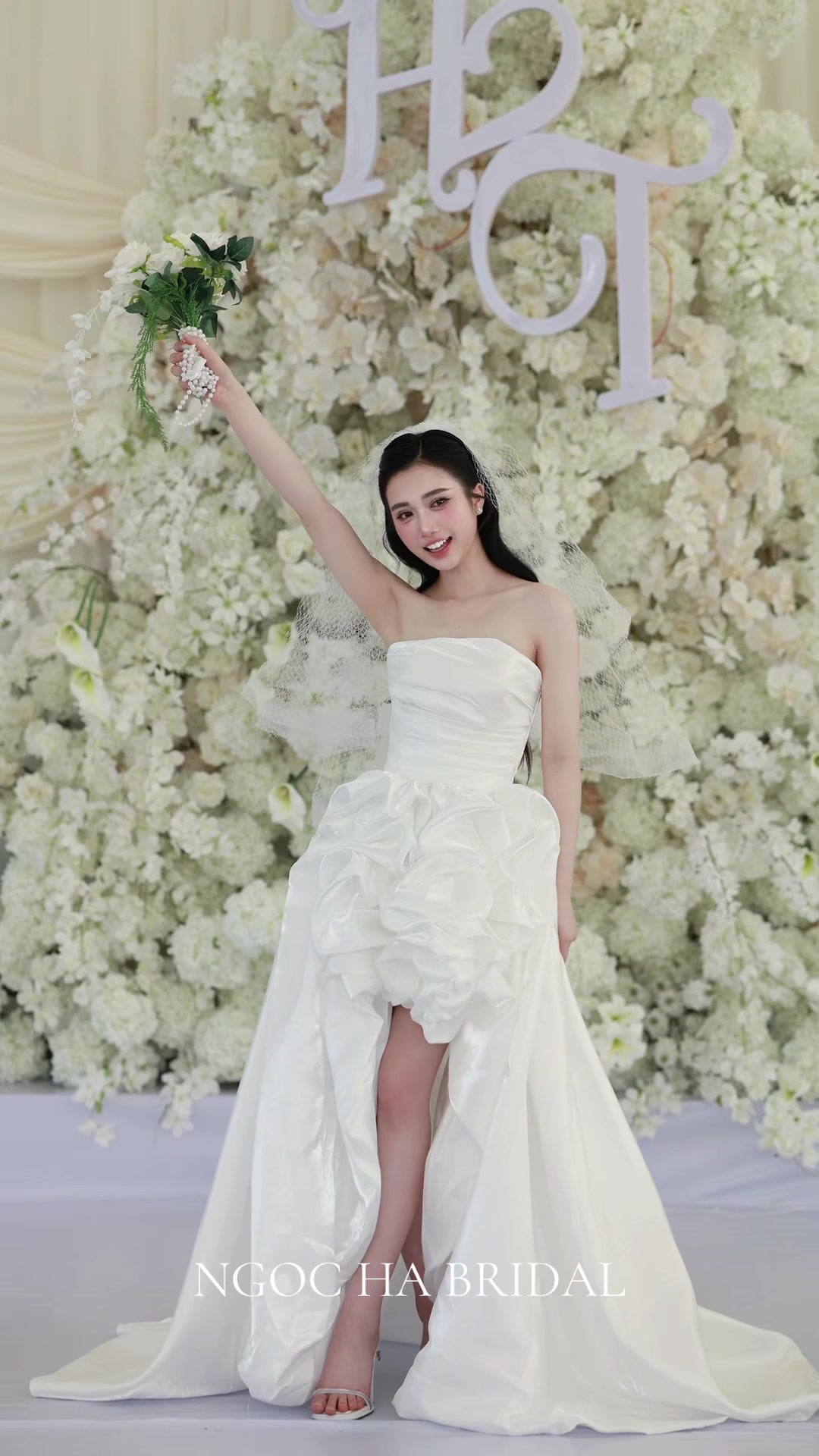 @Nguyễn Ngọc H&agrave;