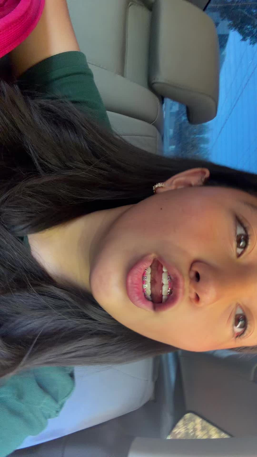 @Nicole🌸🪩🛍️