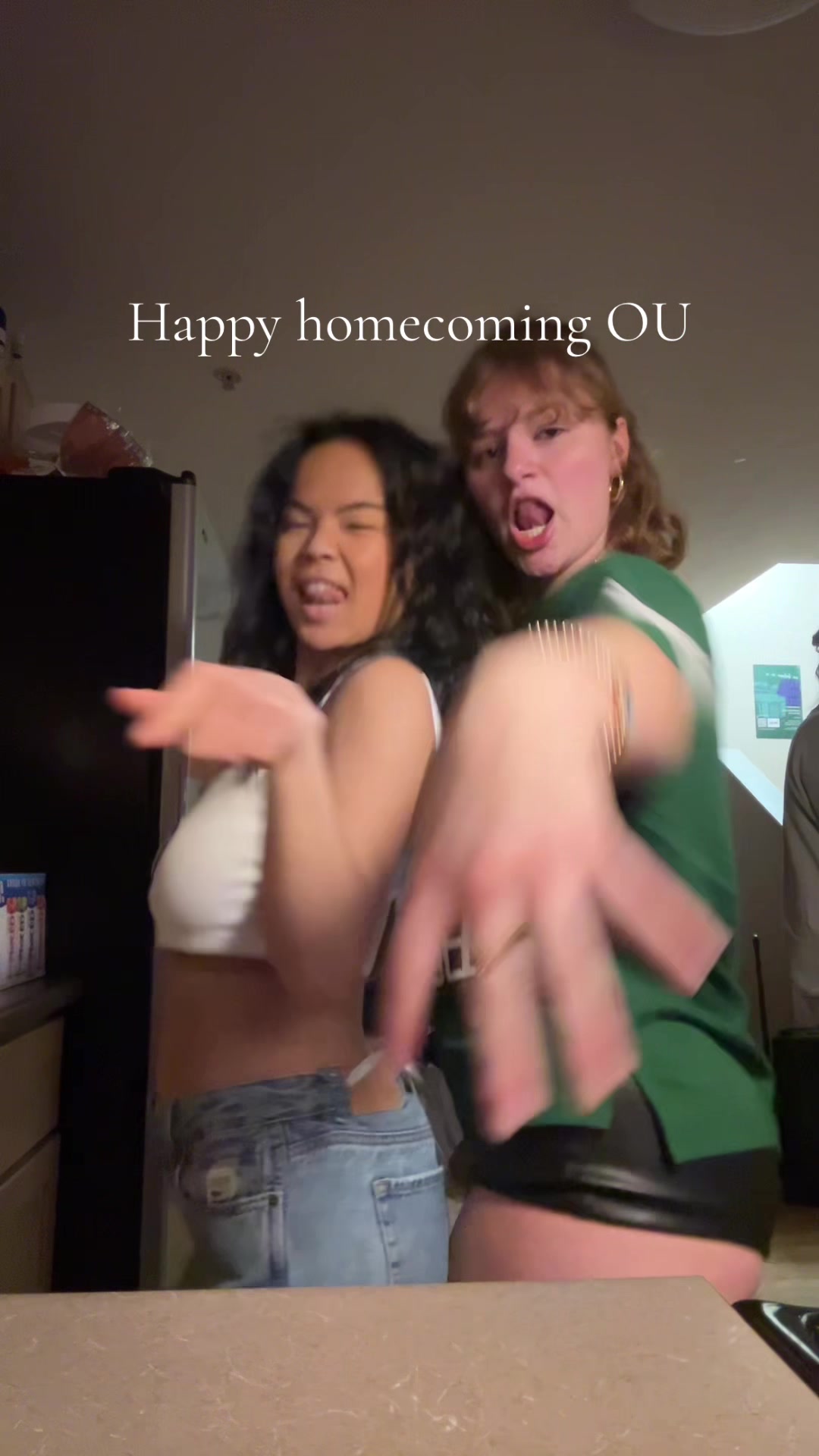 @Q