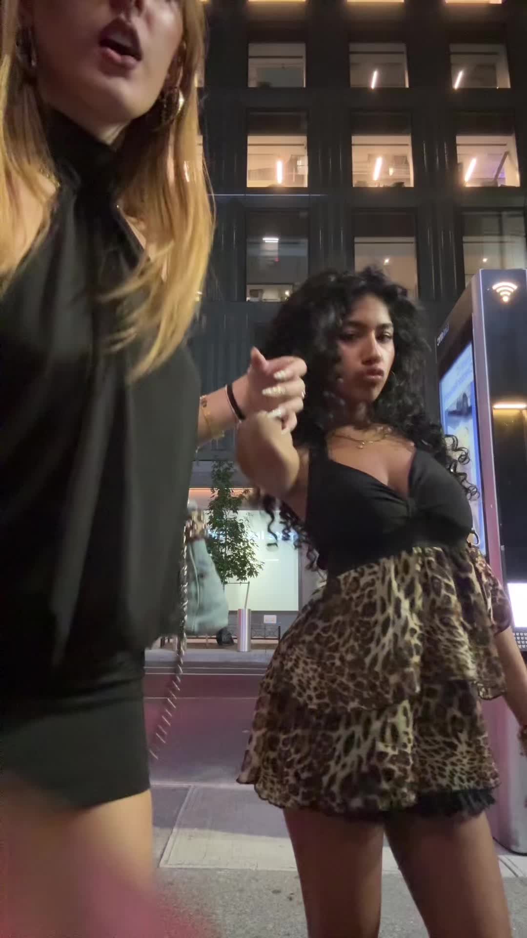 @bri 💅
