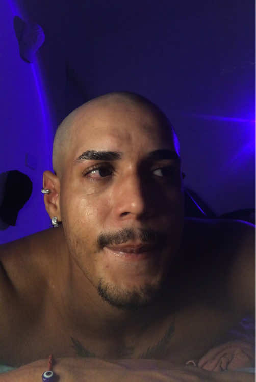 @o moço dramático 🥀