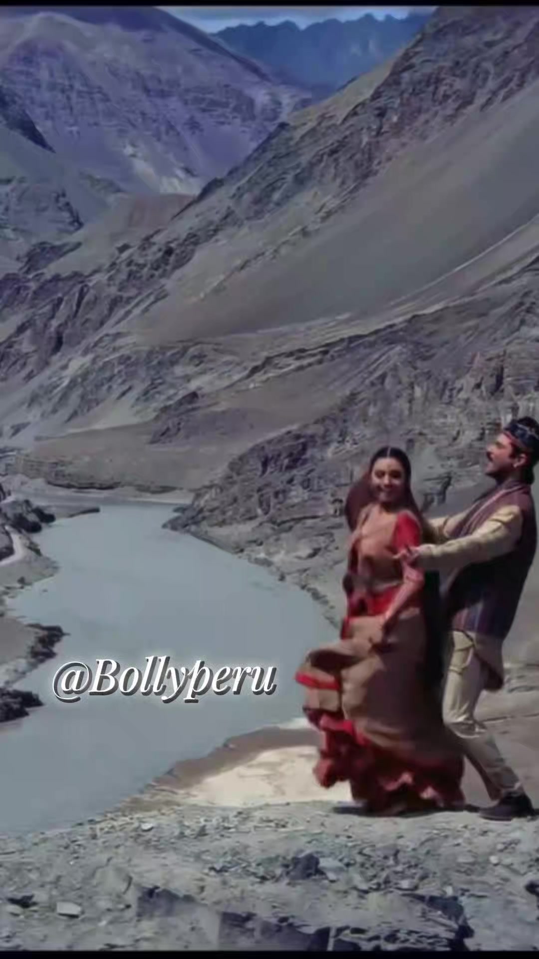@Bollyperu
