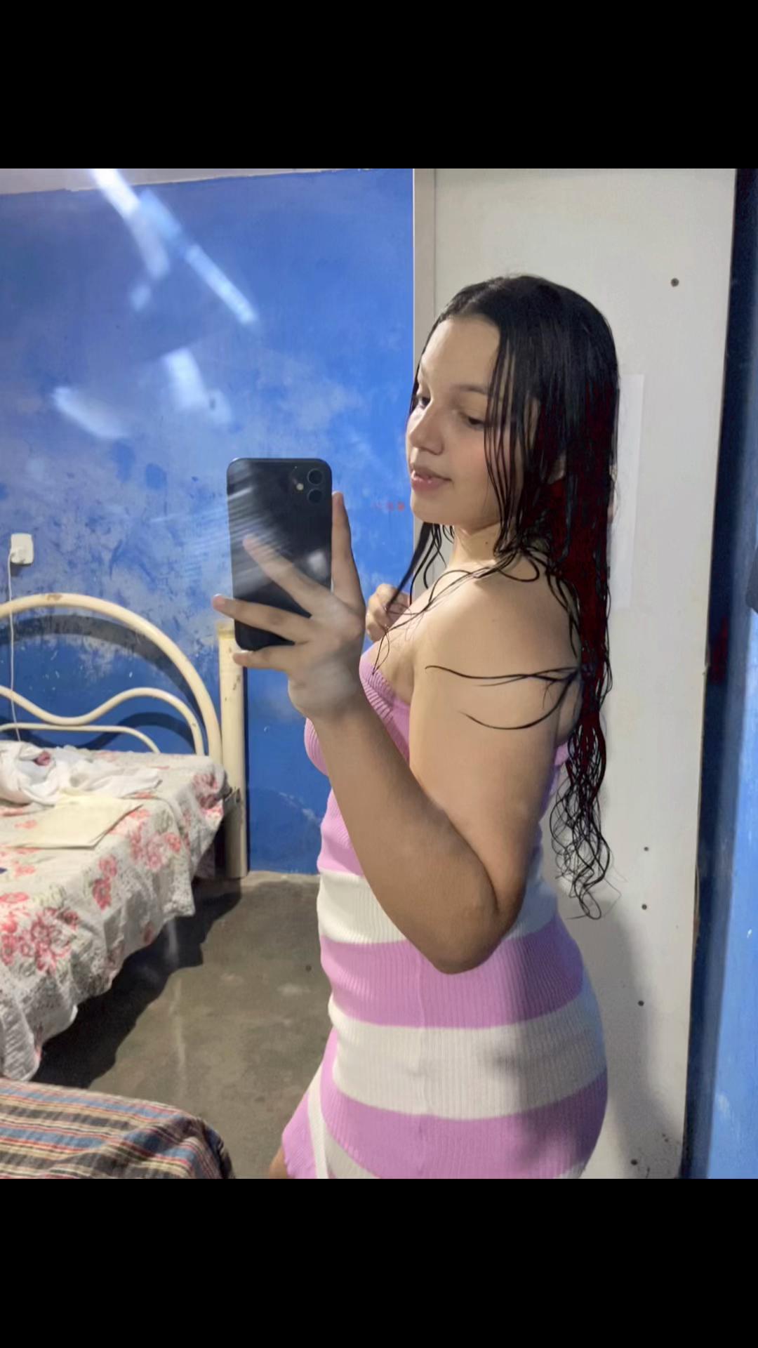 @Larissaxt_01
