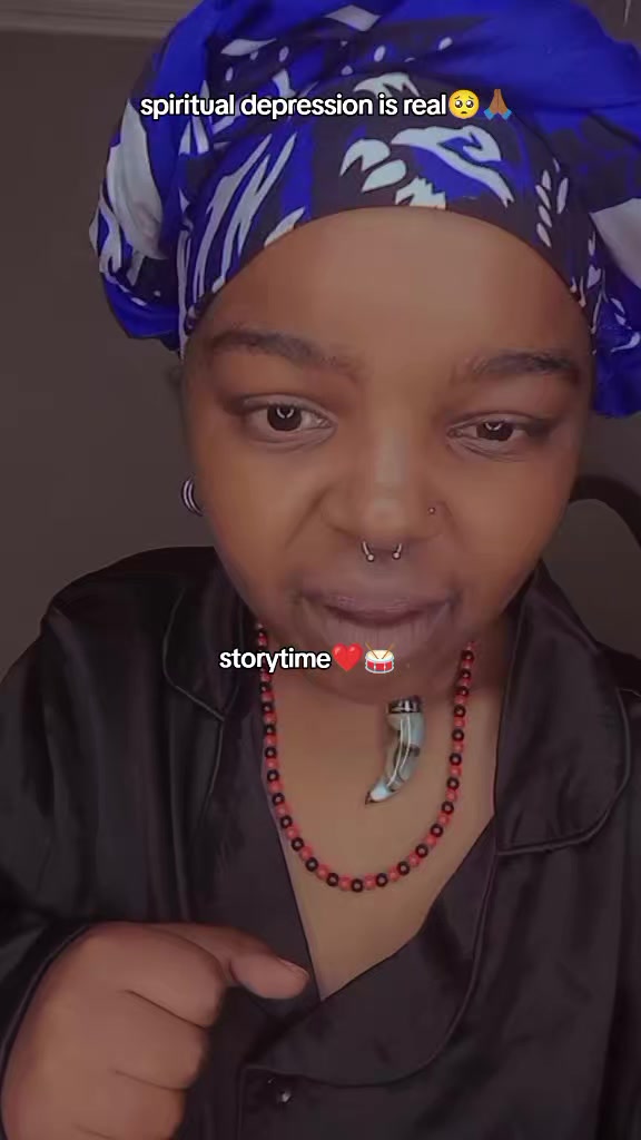 @KaraBow 🦋.