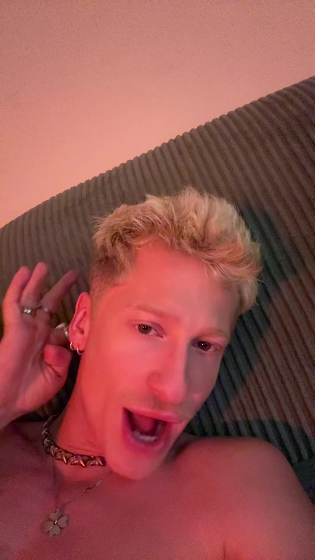 @GMB