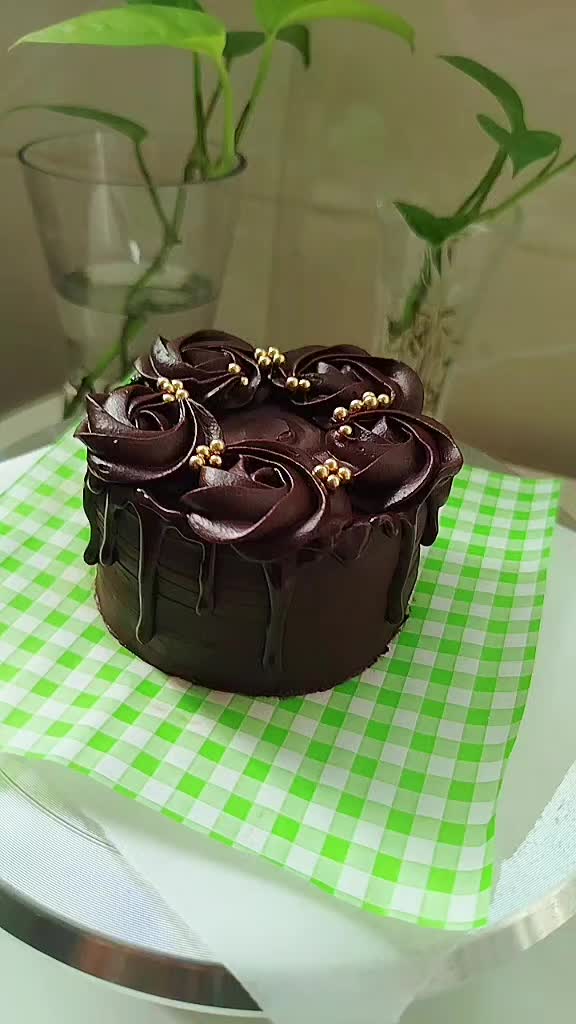 @XhhtryHema