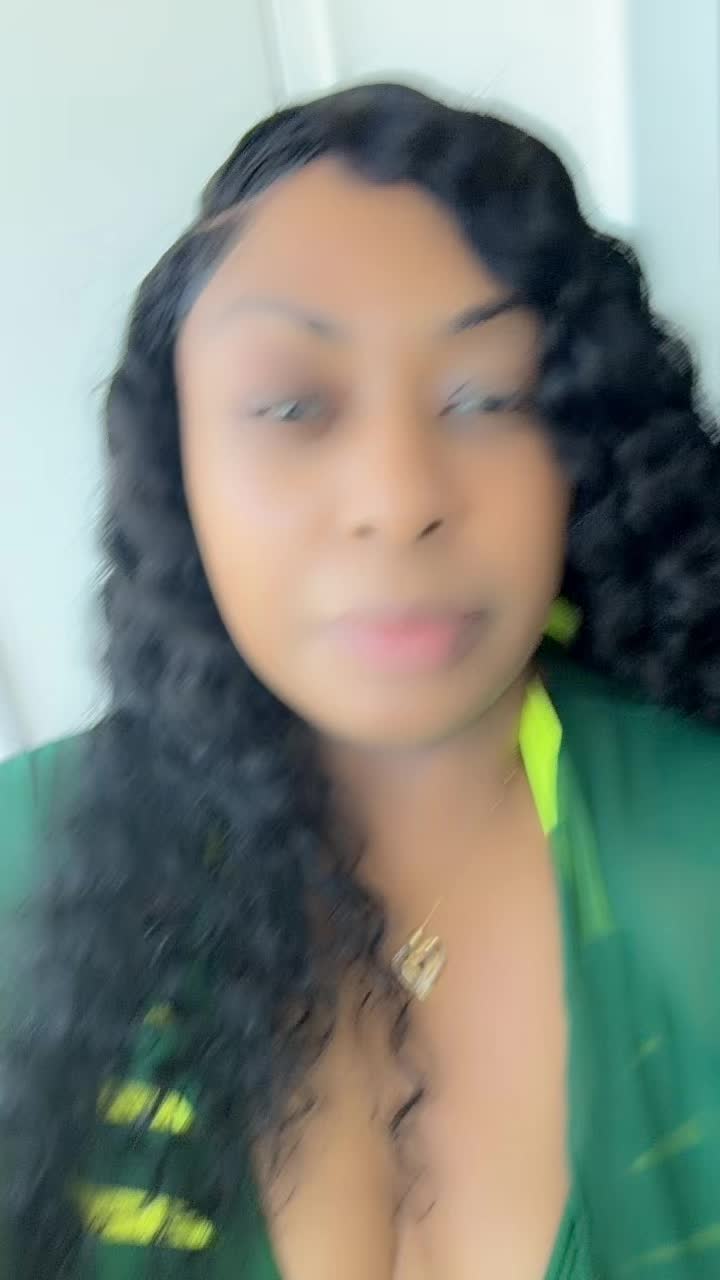 @PrettygirlJ
