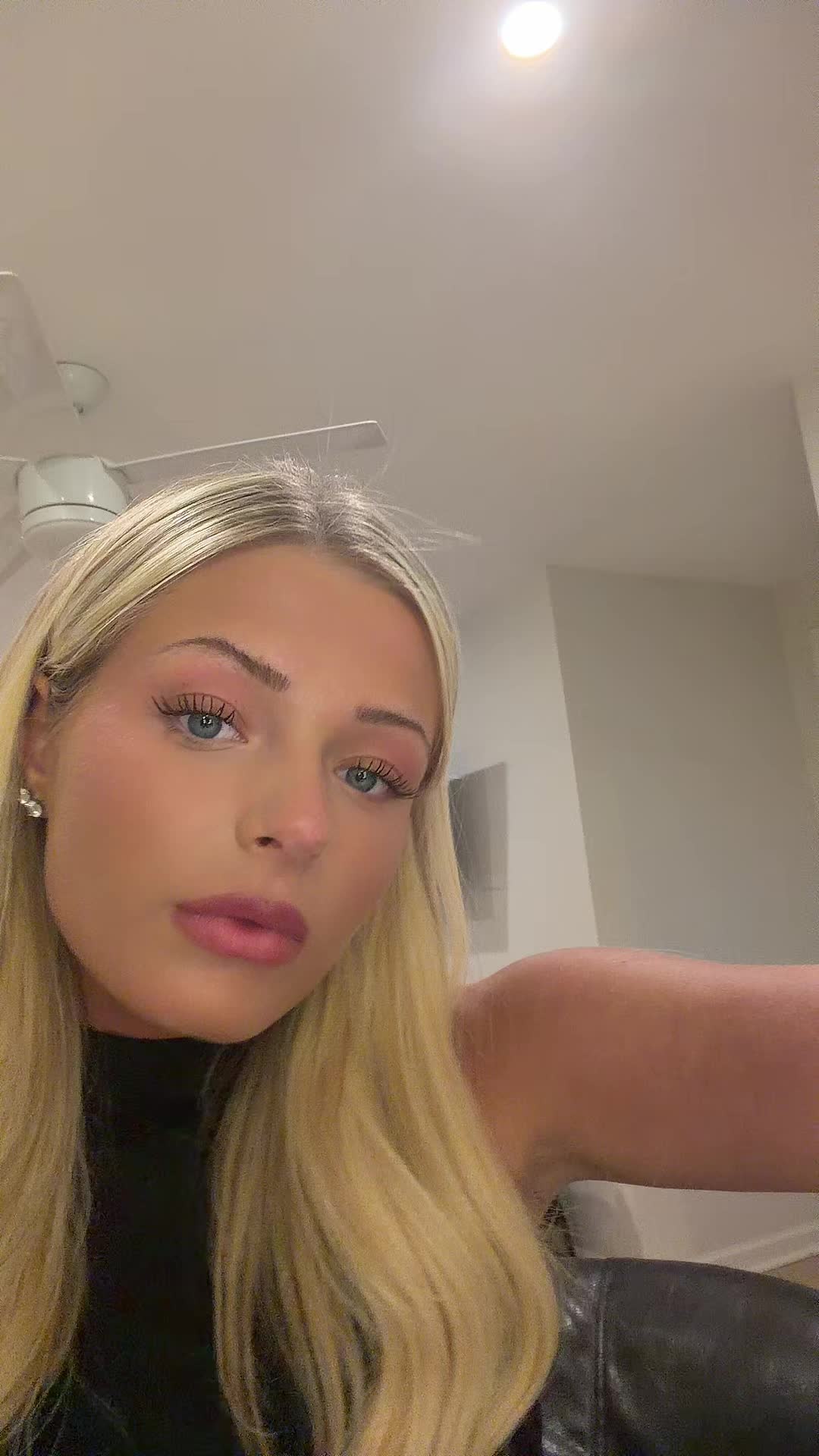@blondeangelbarbie