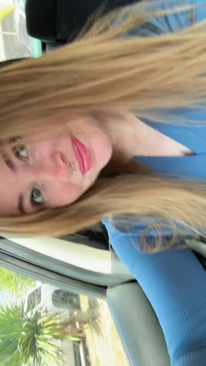 @☺️