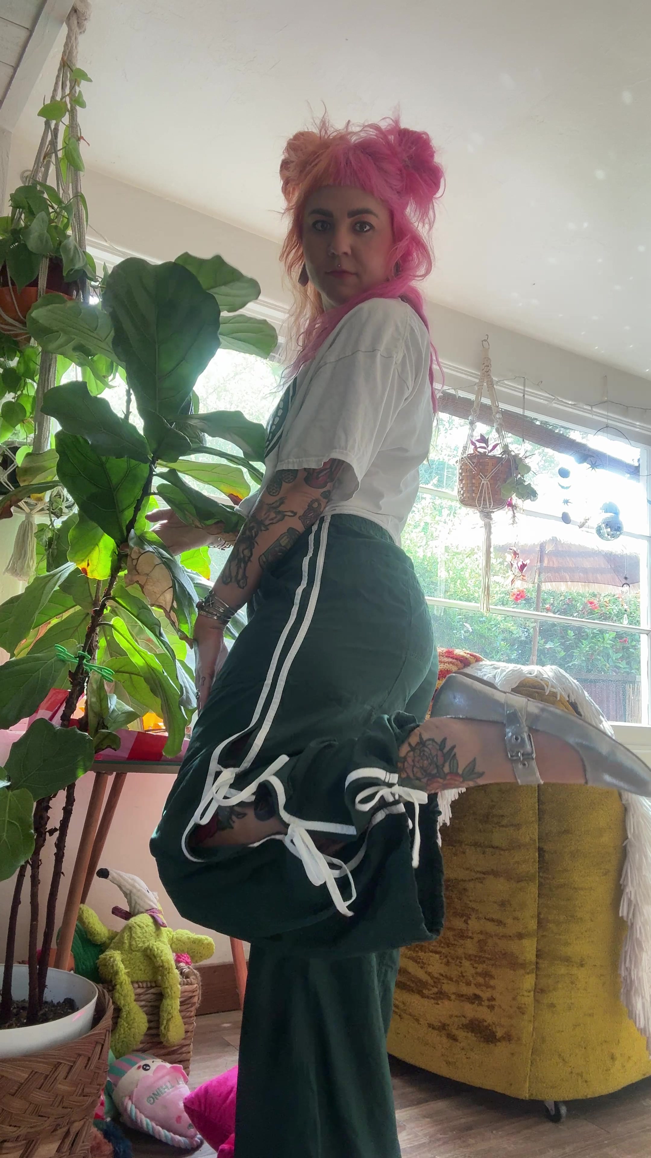@zoierose