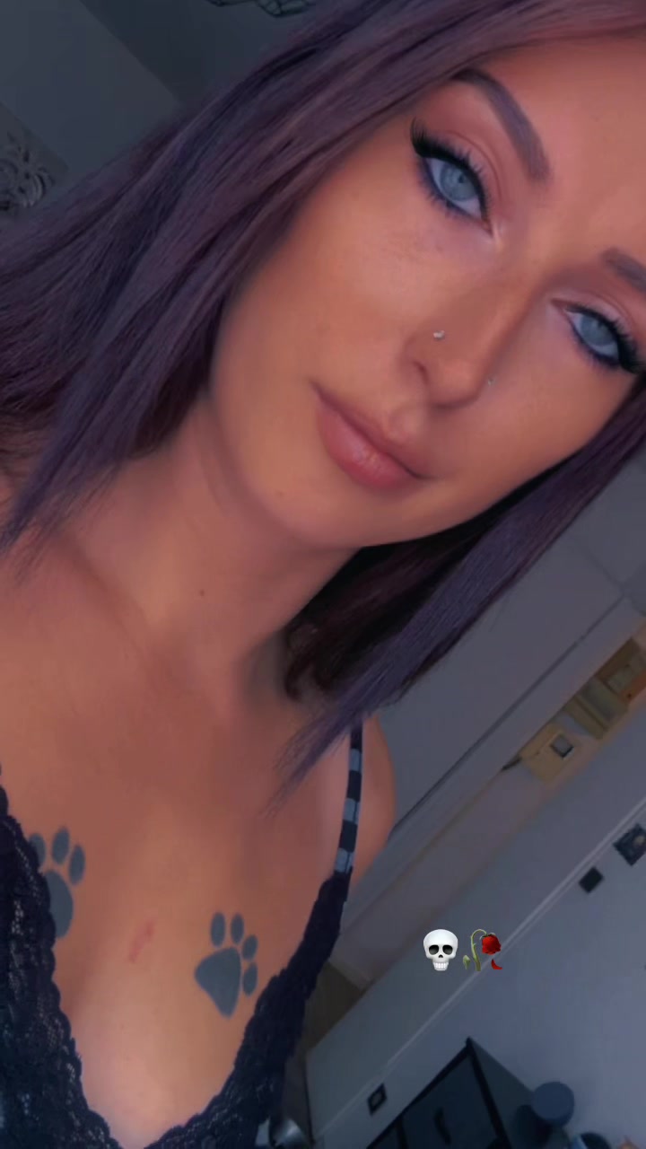 @Sarah 🐾💋🌹