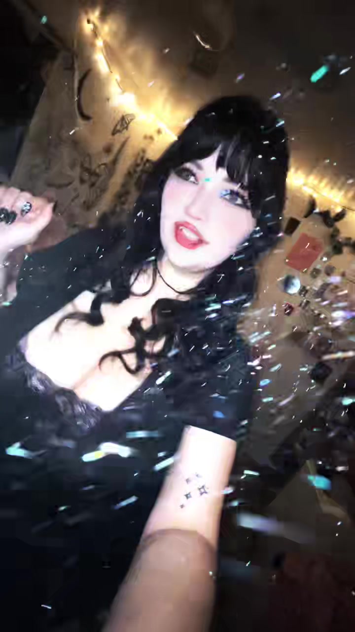 @𝒓𝒂𝒆𝒍𝒆𝒚 ⋆˚࿔