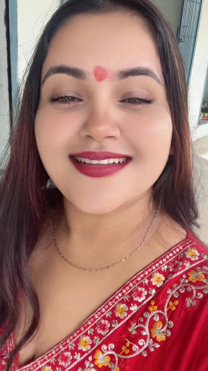 @मिना चम्लागाई