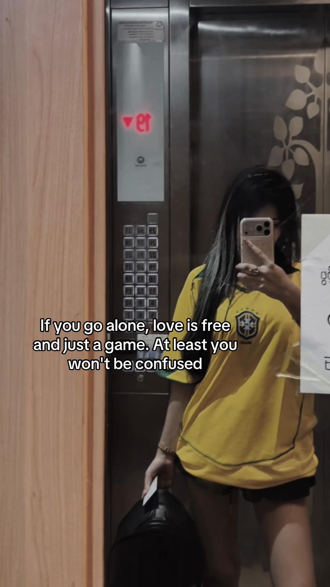 @𝐒𝐢𝐫𝐢 (official)
