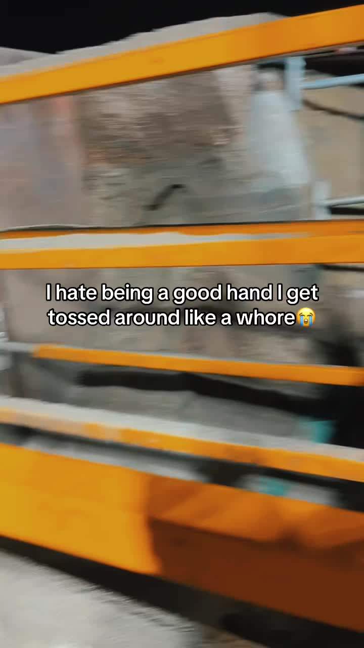 @Đąń Đę Lą R&otilde;&scaron;ą