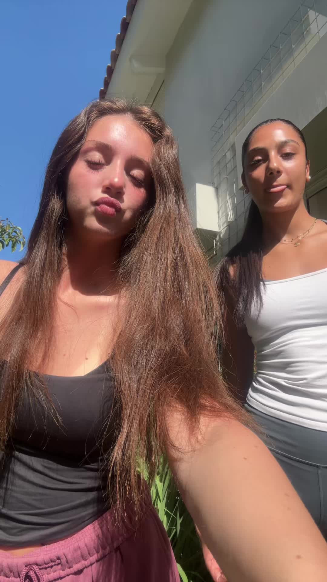 @pachzaniot