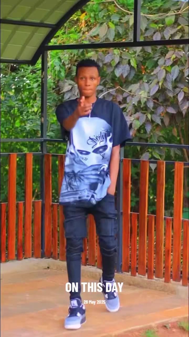 @♀️YoungSteppaBack-up👑