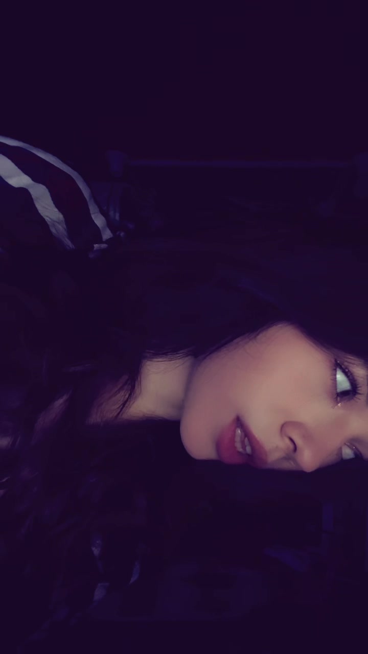 @елагина