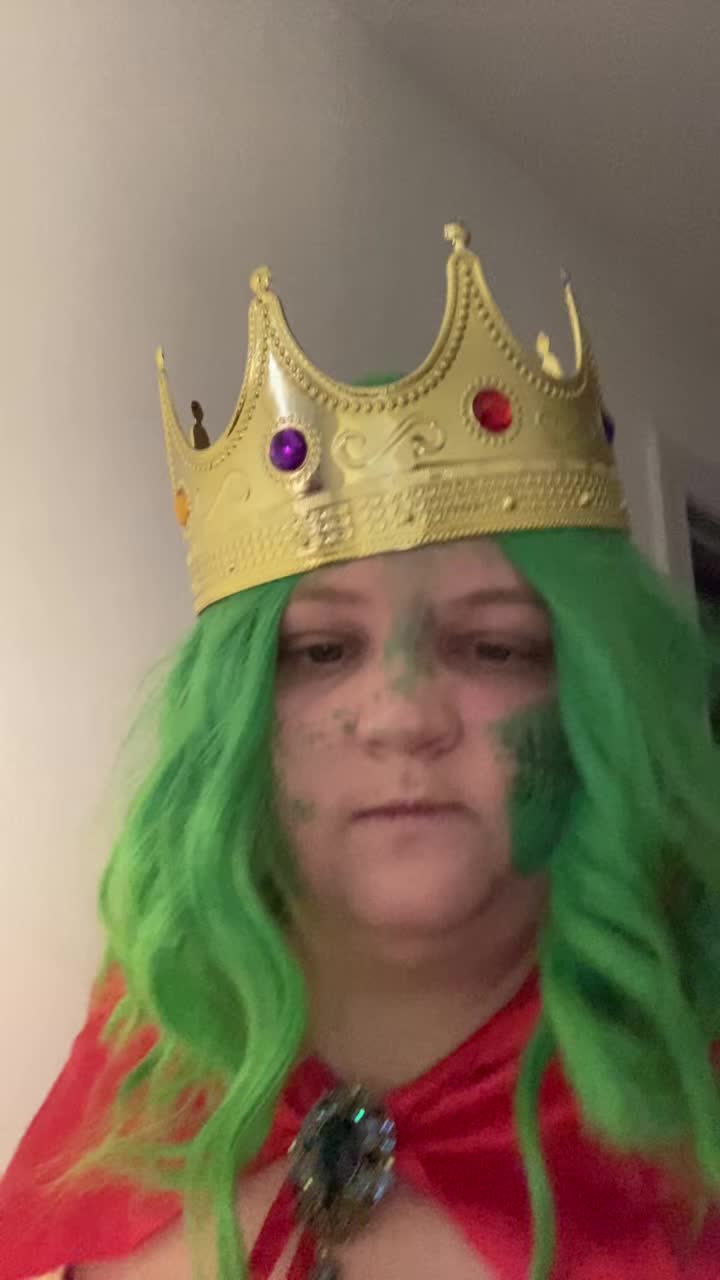 @LizardQueen
