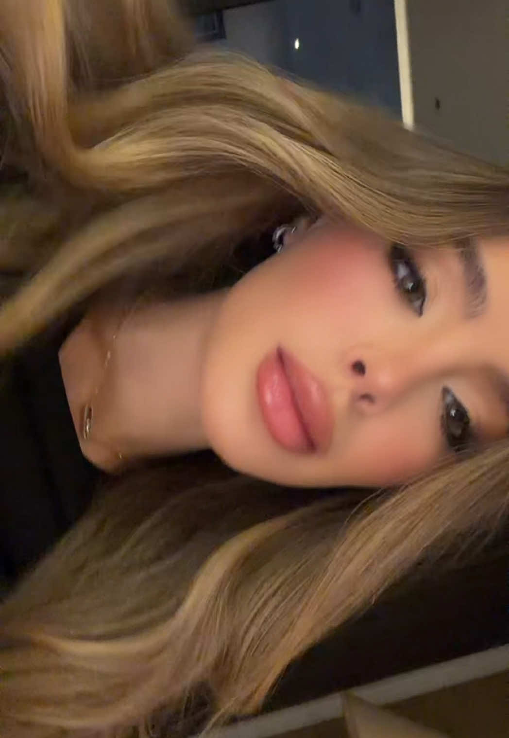 @IsaBella