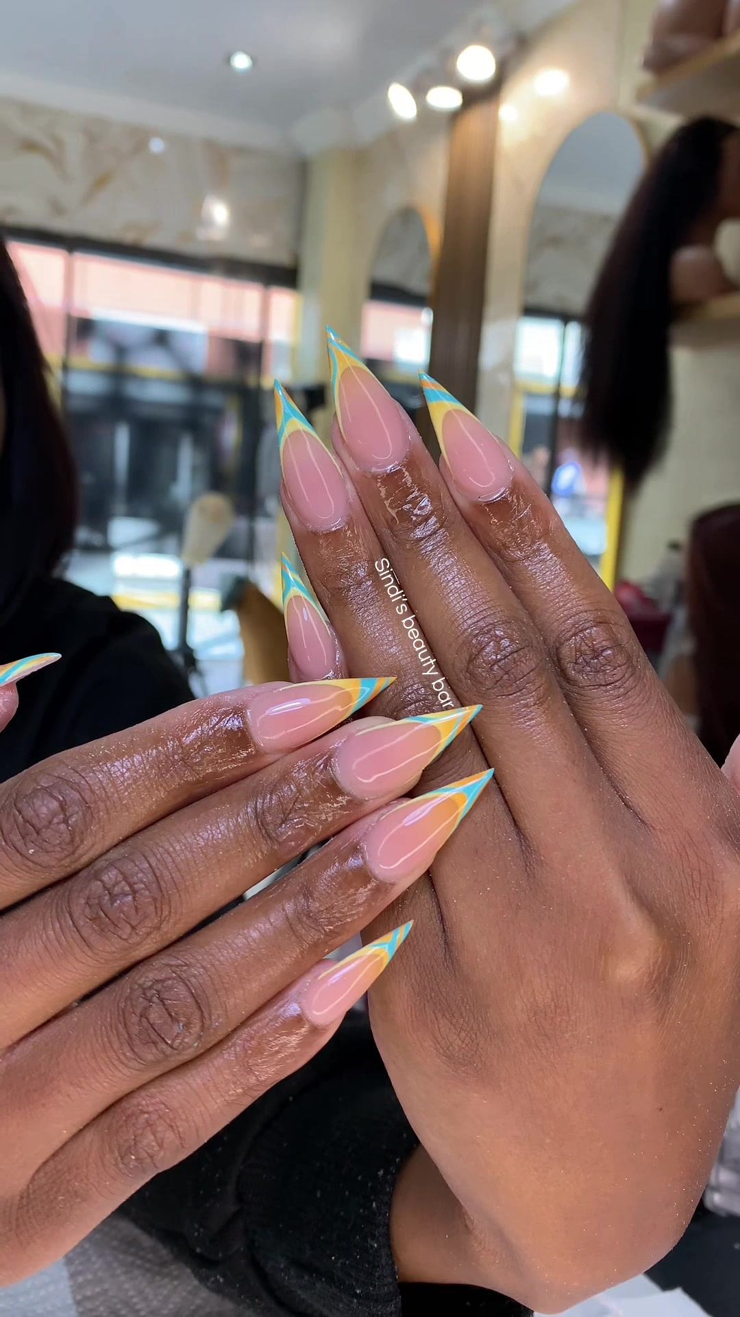@Sindi’s Beauty Bar