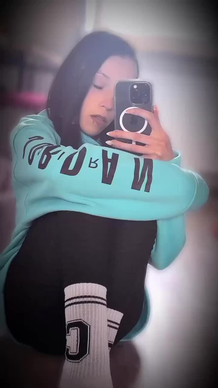 @_vivi_enne_