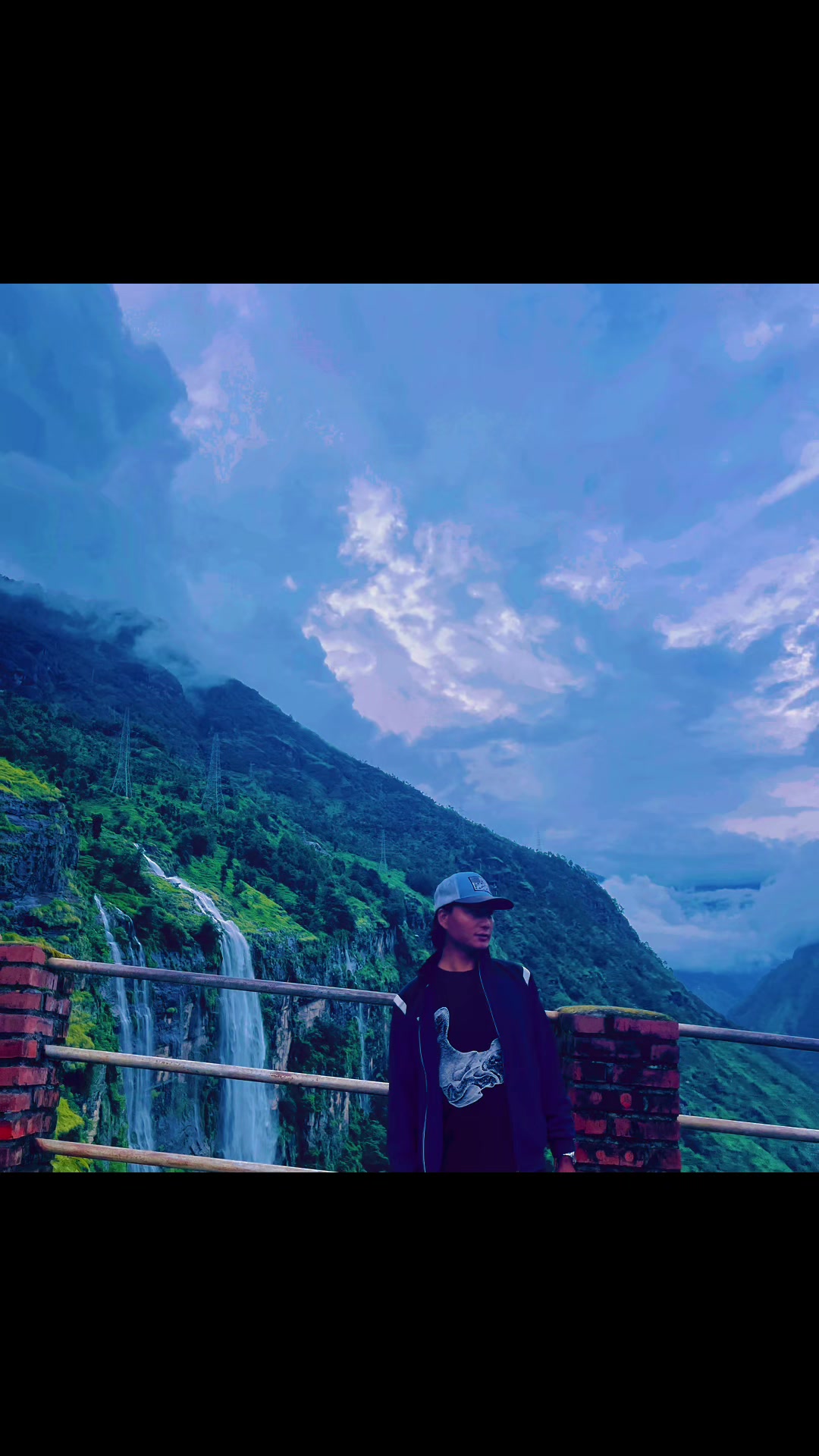 @Raaz gurung