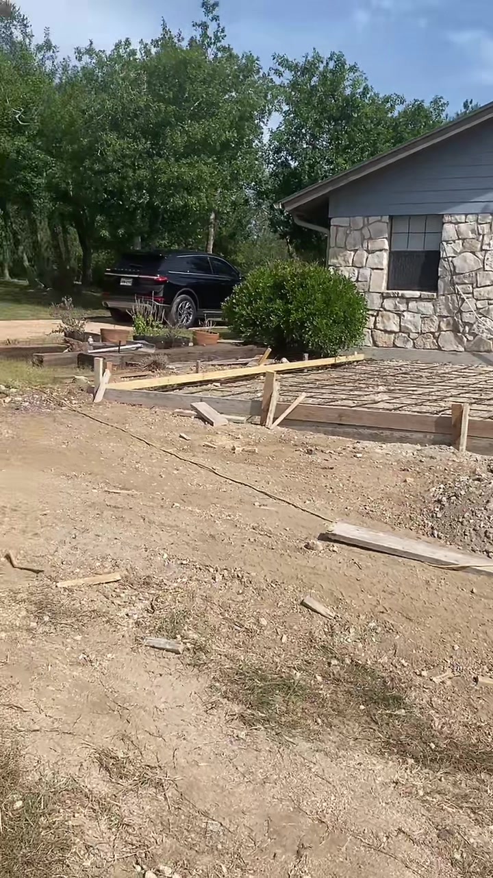 @RAMIREZ CONCRETE