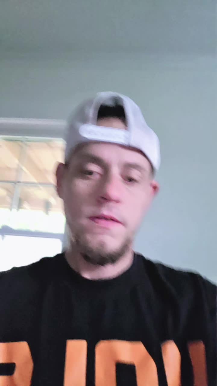 @small_town_boy_AZ