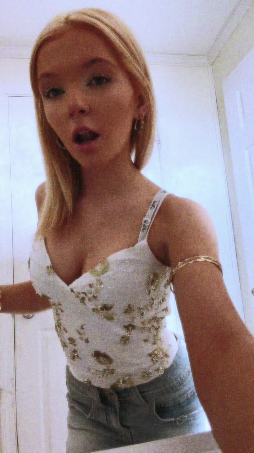 @summeromcclain