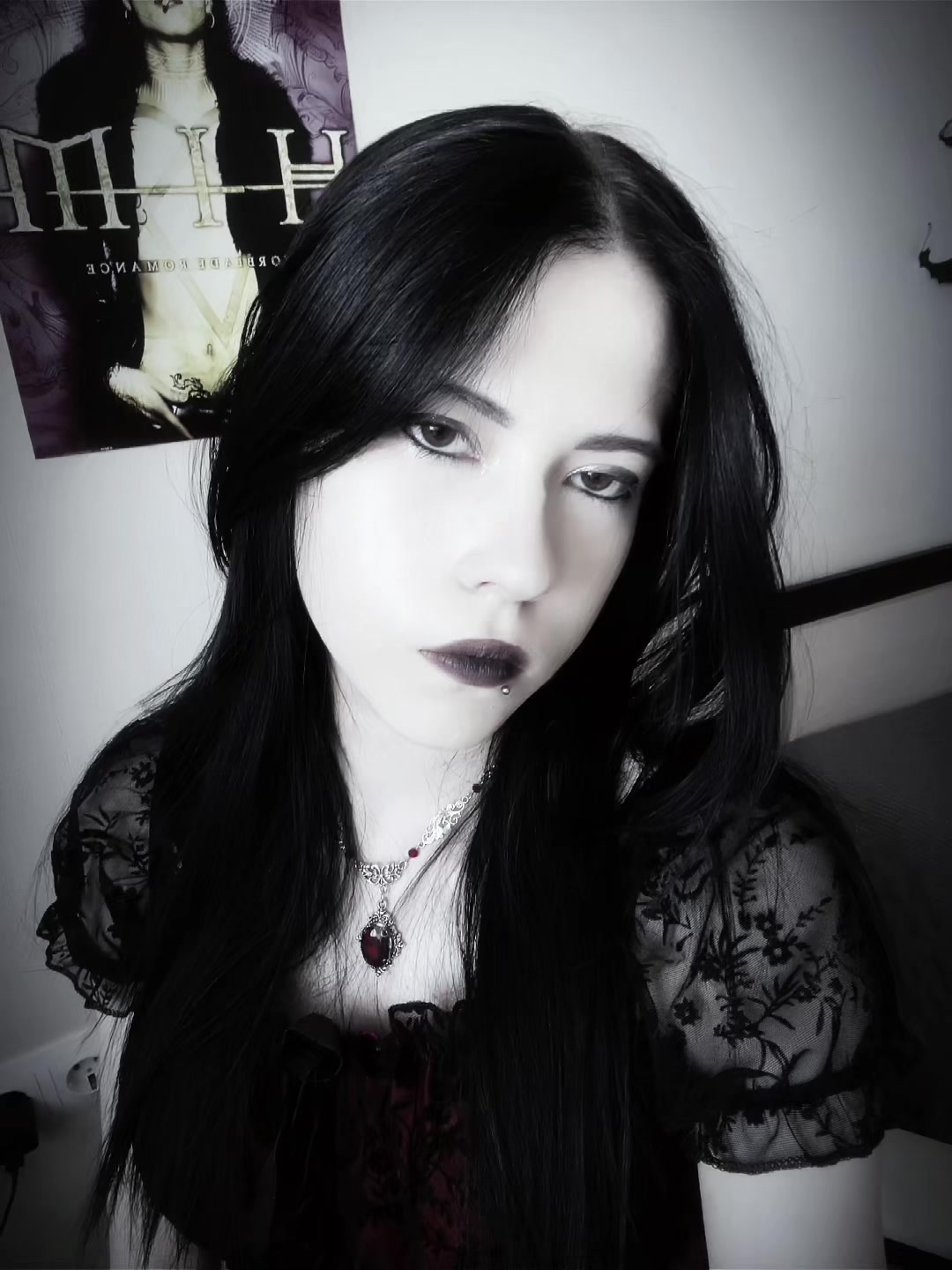 @⋆.♱𝕯𝖆𝖗𝖐𝖓𝖊𝖘𝖘♱.⋆