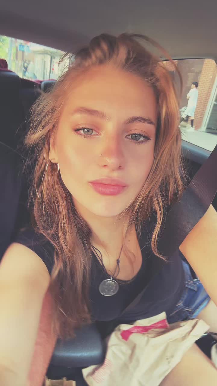 @Sophia Dumitras