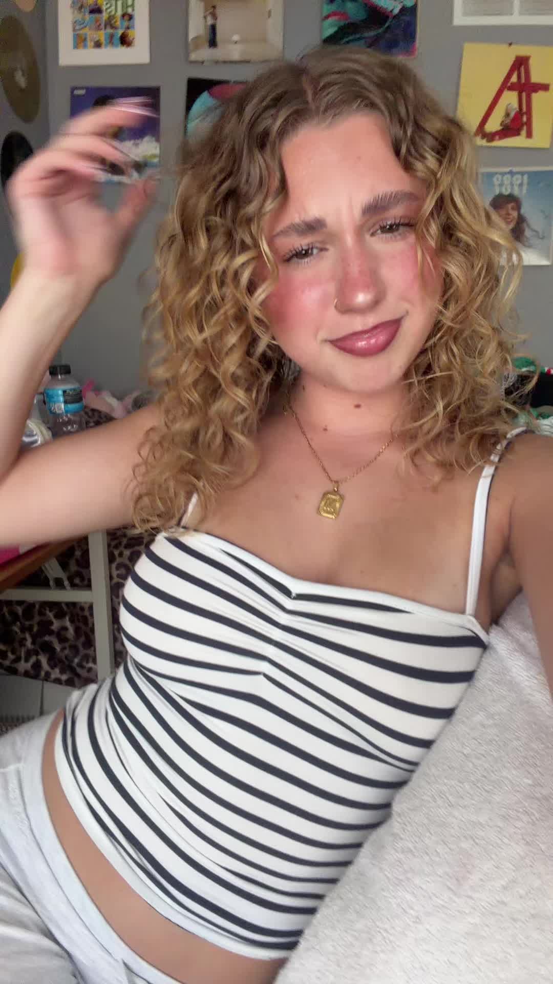 @mikayla