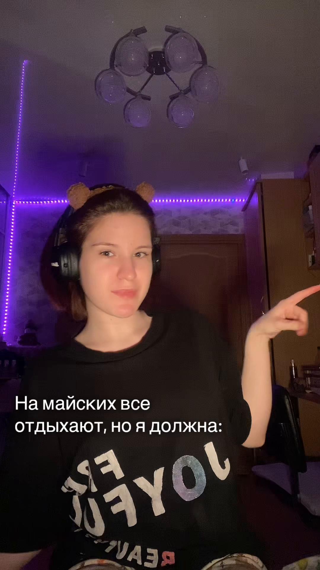 @selisfirson