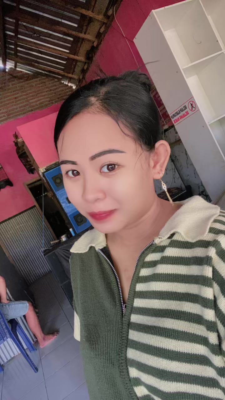 @SOFI SALON