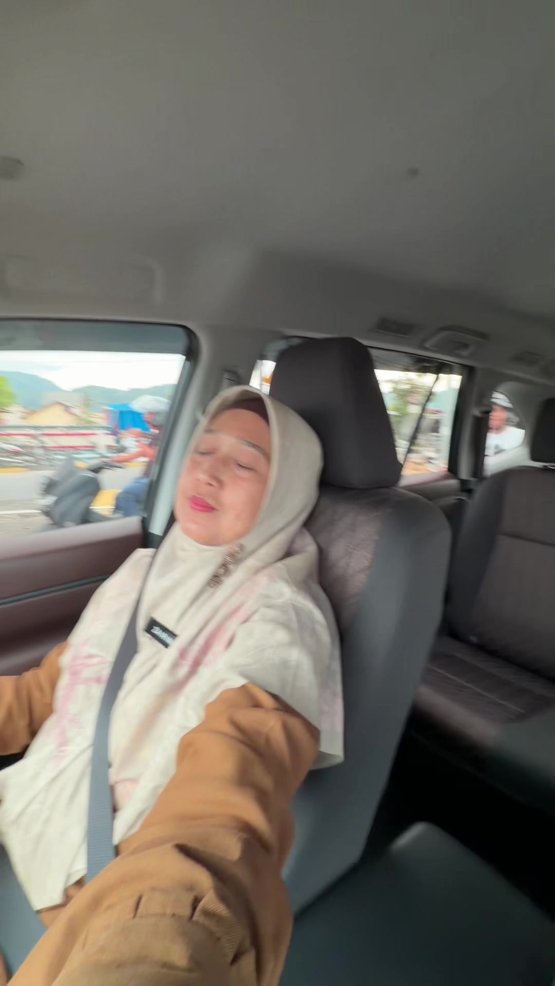 @Zairina Andria