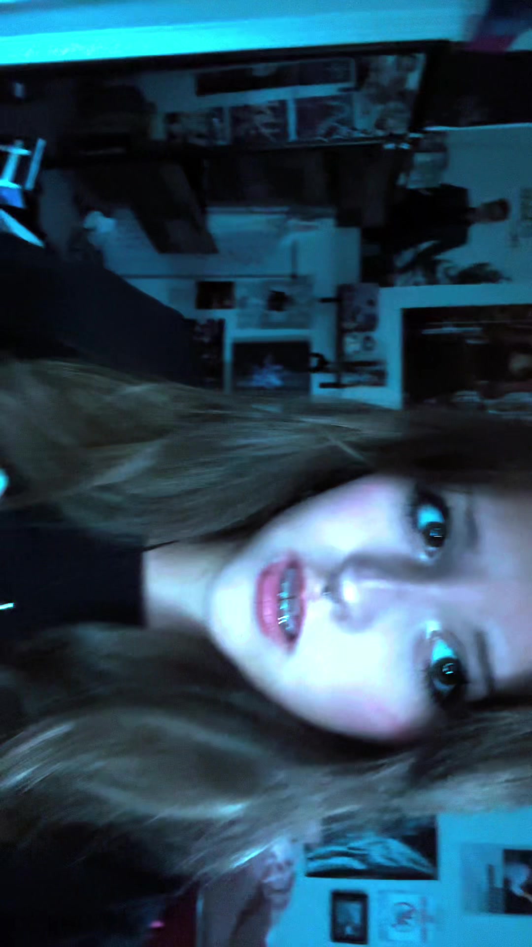 @𝑀𝒶𝒹𝑒𝓁𝓎𝓃 ˚˙•∘♪